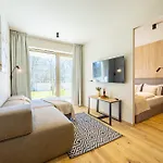 Greeneri Park Z Parkingiem W Cenie - Visitopl Lägenhet