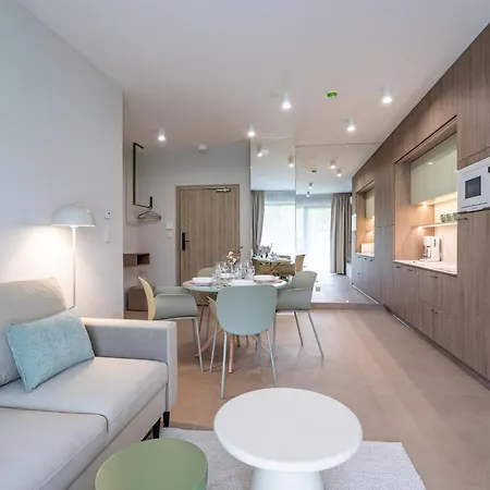 Greeneri Park Z Parkingiem W Cenie - Visitopl